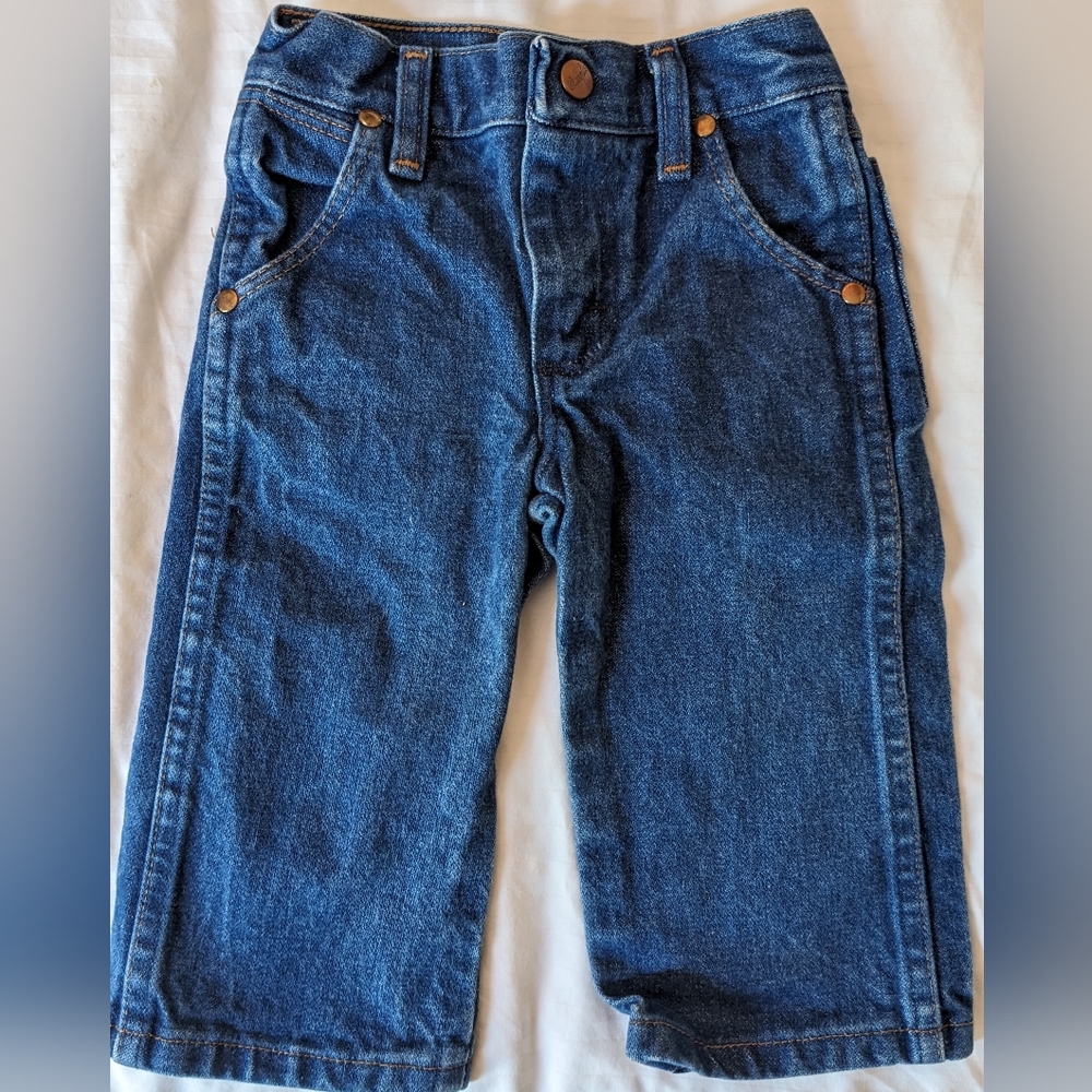 Wrangler toddler jeans size 24months (1T)